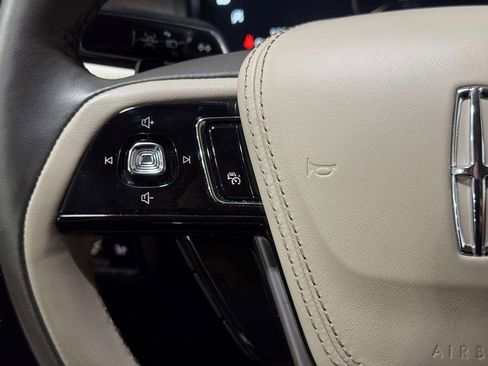 Certified 2024 Lincoln Aviator Reserve w/ Equipment Group 201A image 12