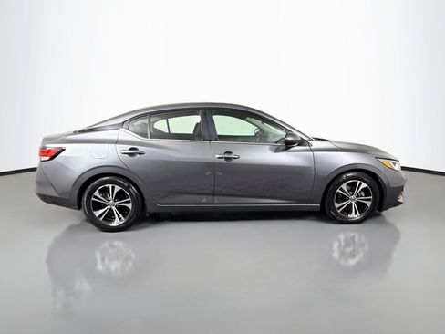 Used 2022 Nissan Sentra SV FWD image 11