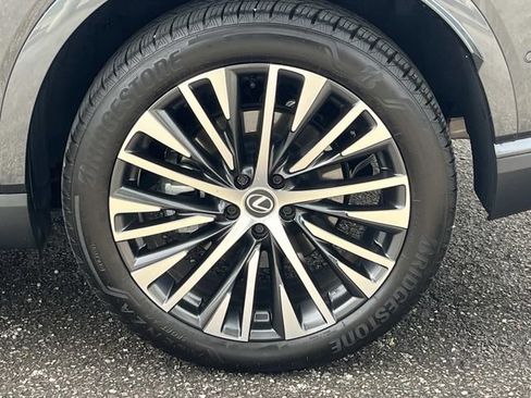 Used 2024 Lexus RX 350 Premium Plus w/ Convenience Package AWD/4WD image 11