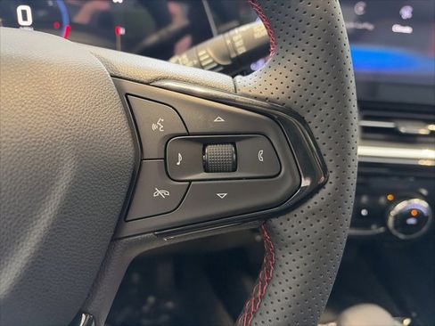 New 2026 Chevrolet Trax RS w/ Sunroof Package image 17