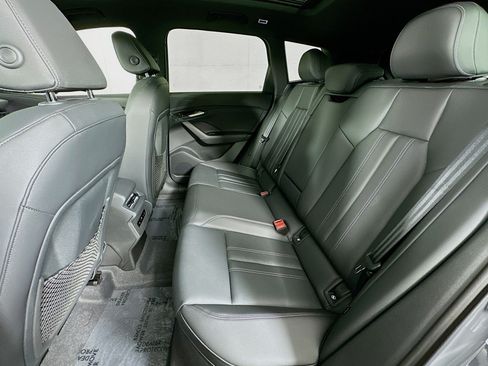 New 2027 Audi Q6 e-tron Premium AWD/4WD image 9