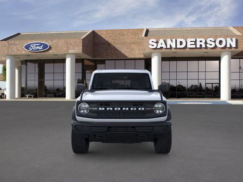 New 2025 Ford Bronco 4-Door image 6