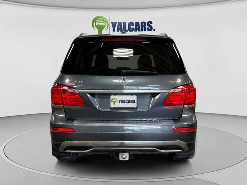 Used 2015 Mercedes-Benz GL 450 4MATIC w/ Parking Assist Package image 4