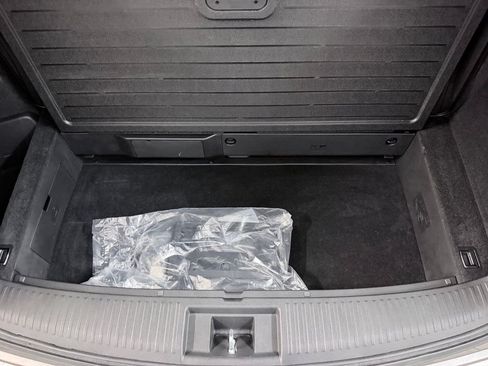 Used 2023 Acura MDX w/ Technology Package FWD image 39