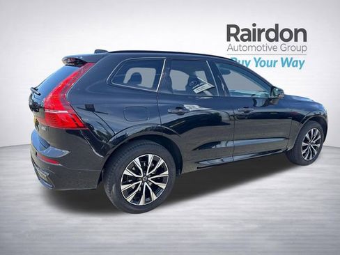Used 2025 Volvo XC60 B5 Plus AWD/4WD image 7