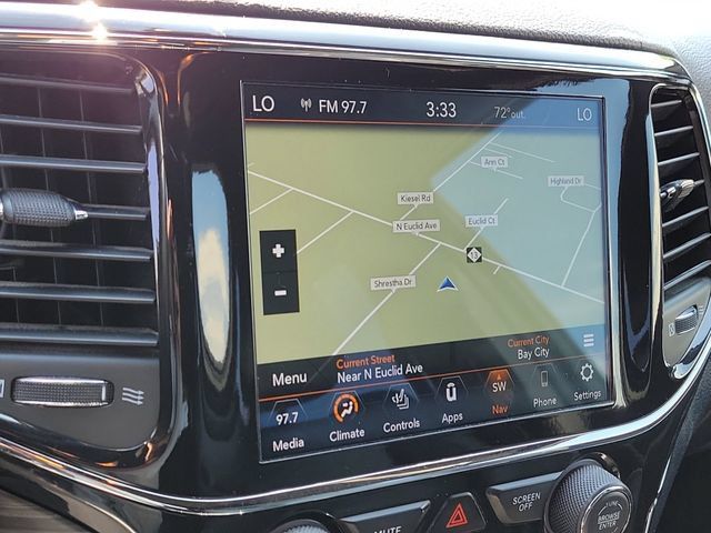 Used 2019 Jeep Grand Cherokee Limited AWD/4WD image 15