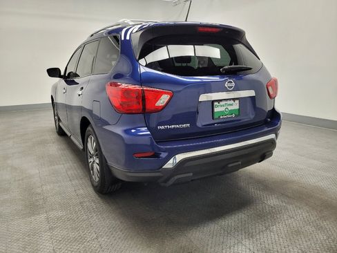 Used 2018 Nissan Pathfinder S image 5