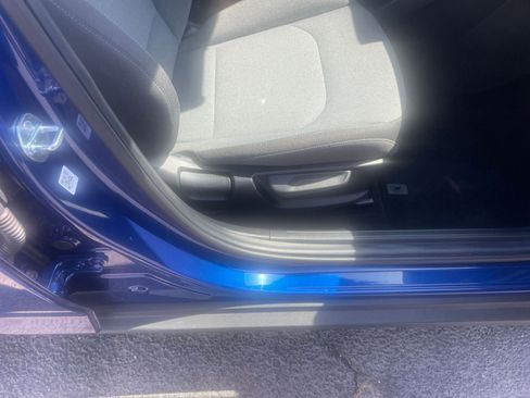 Used 2025 Kia K4 FWD image 28