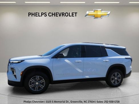 Certified 2026 Chevrolet Traverse LT FWD image 6