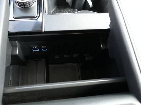 Used 2023 Toyota Tundra Limited w/ Power Package AWD/4WD image 43