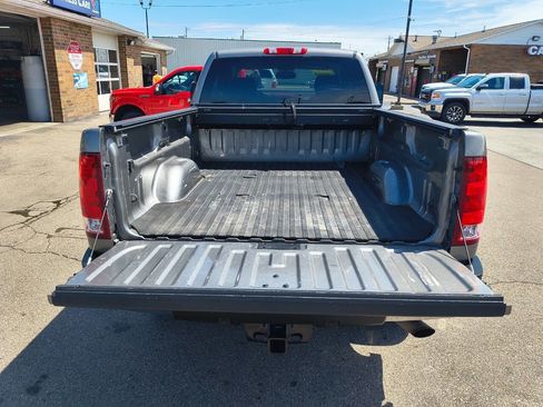 Used 2013 GMC Sierra 2500 SLE w/ SLE Preferred Package RWD image 8