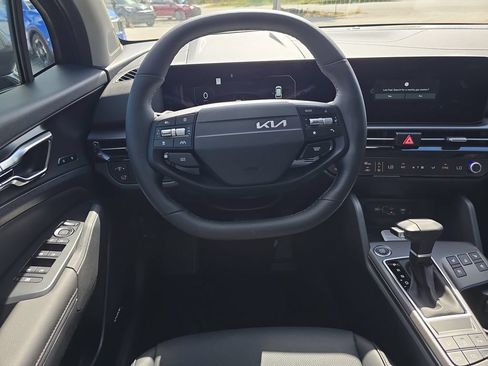 New 2026 Kia Sportage SX AWD/4WD image 14