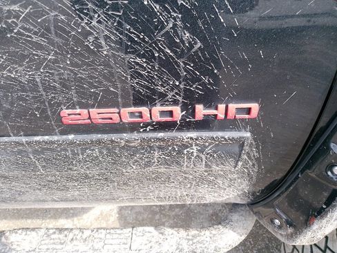 Used 2011 GMC Sierra 2500 SLE w/ SLE Preferred Package image 15