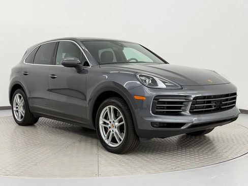Certified 2023 Porsche Cayenne AWD/4WD image 7