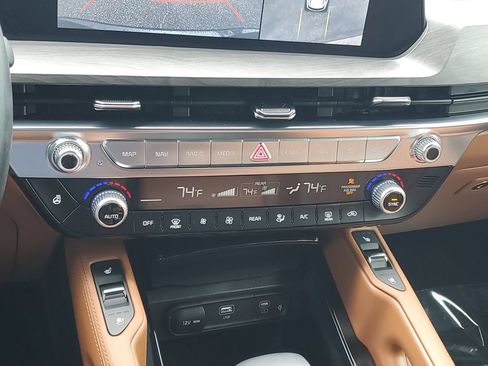 Used 2025 Kia Telluride SX Prestige X-Line AWD/4WD image 19