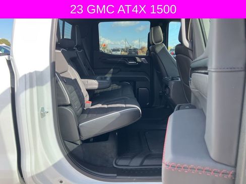 Used 2023 GMC Sierra 1500 AT4X image 14
