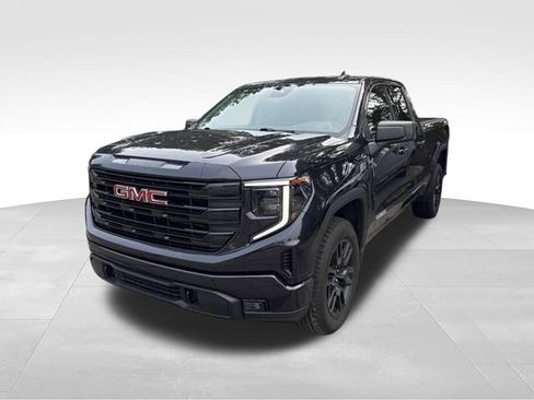Used 2023 GMC Sierra 1500 Elevation AWD/4WD image 4