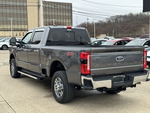 Used 2023 Ford F250 Lariat w/ FX4 Off-Road Package image 3