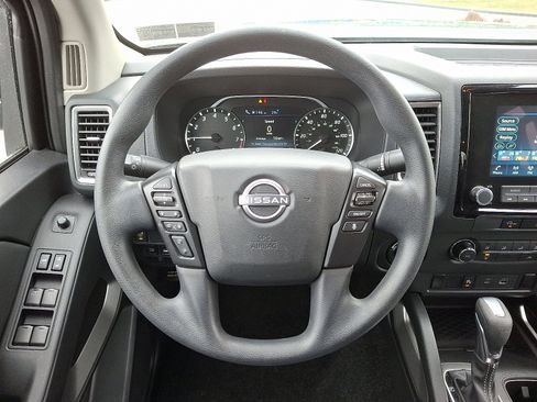 Certified 2023 Nissan Frontier SV w/ Technology Package image 21