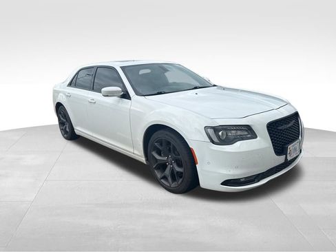 Used 2022 Chrysler 300 S RWD image 35
