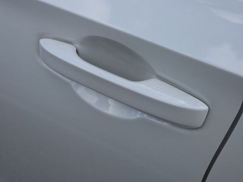 Used 2023 Honda Civic Sport image 11