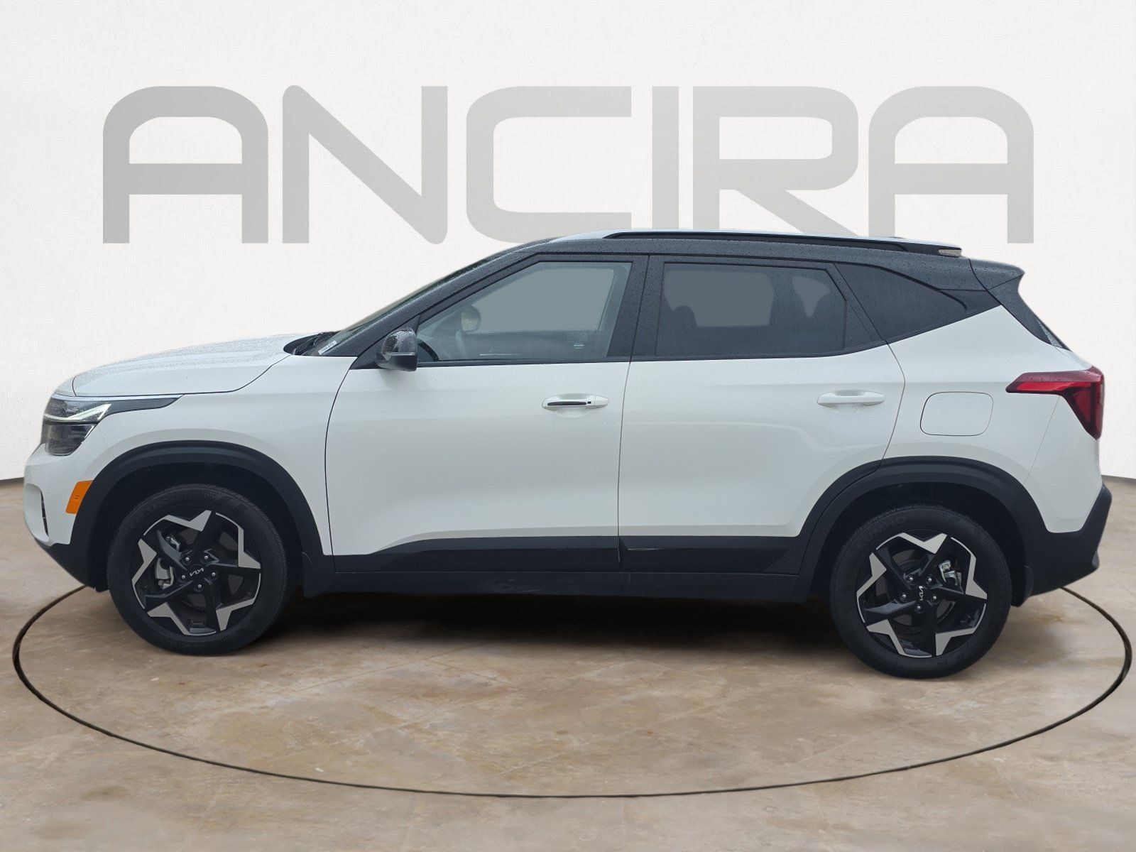 Certified 2025 Kia Seltos S AWD/4WD image 5