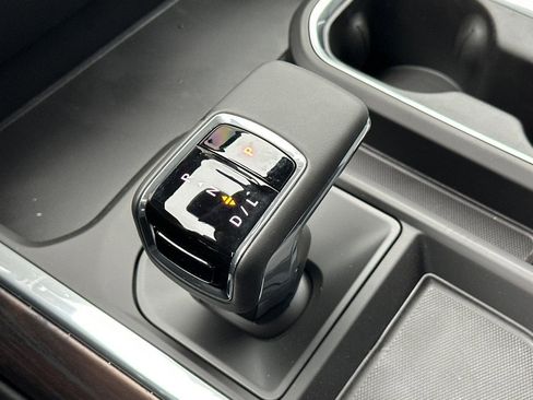 New 2026 GMC Sierra 1500 SLT w/ SLT Premium Package image 19