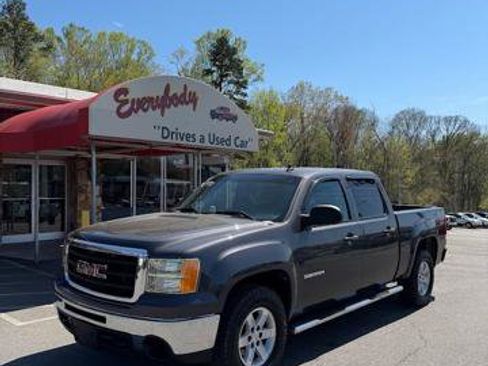 Used 2010 GMC Sierra 1500 SLE w/ Power Pack Plus image 1
