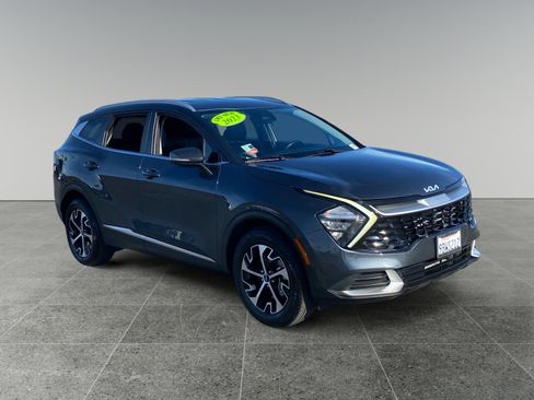 Used 2023 Kia Sportage EX image 7