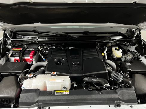 Used 2024 Toyota Tundra SR5 image 8