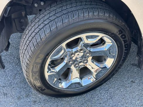 Used 2024 RAM 1500 Big Horn RWD image 40