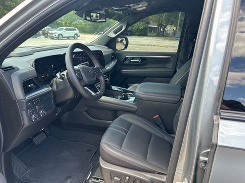 Used 2026 Chevrolet Tahoe RST w/ Comfort Package image 5