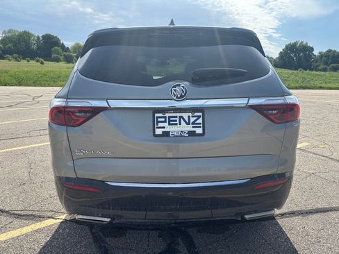 Used 2023 Buick Enclave Essence w/ Experience Buick Package AWD/4WD image 6