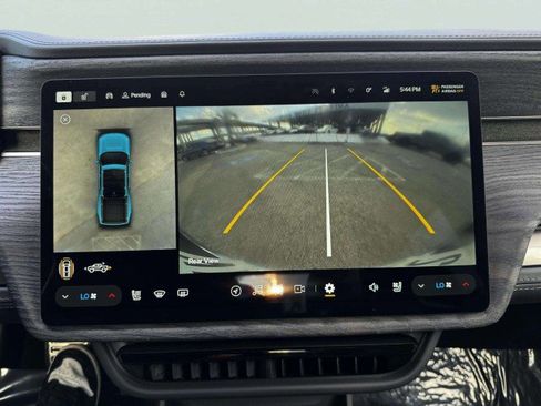 Used 2022 Rivian R1T Adventure image 31