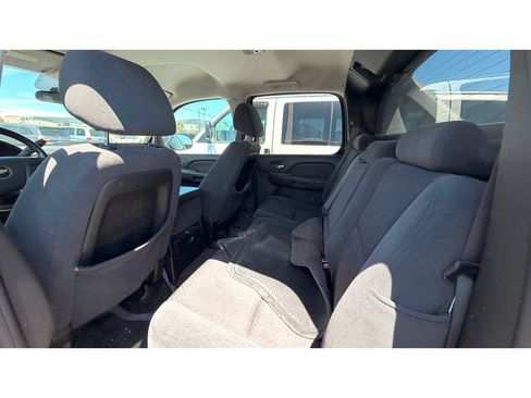 Used 2009 Chevrolet Avalanche LS AWD/4WD image 16