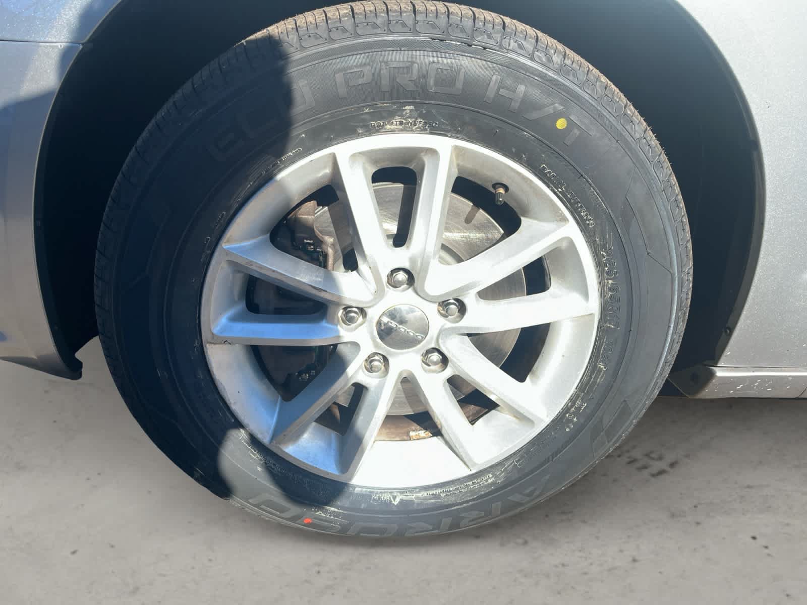 Used 2019 Dodge Grand Caravan SXT FWD image 12