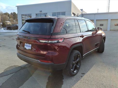 New 2026 Jeep Grand Cherokee Limited image 4