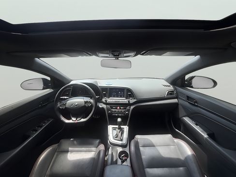 Used 2018 Hyundai Elantra Sport FWD image 14