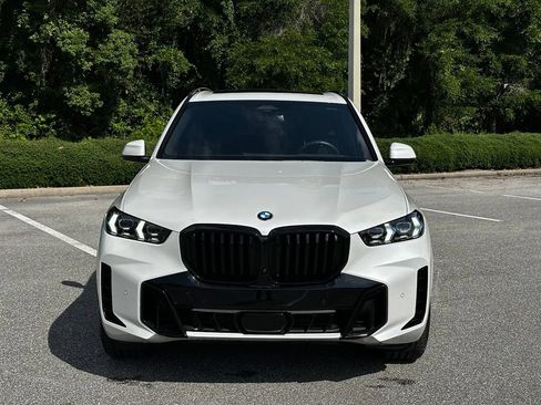 Used 2026 BMW X5 sDrive40i w/ M Sport Package RWD image 8