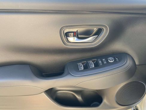 Certified 2026 Honda HR-V EX-L image 15