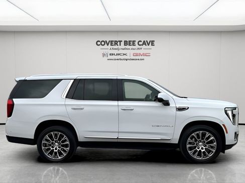 Used 2025 GMC Yukon Denali image 11