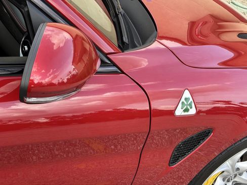 Used 2018 Alfa Romeo Giulia Quadrifoglio w/ Driver Assist Dynamic Package image 28