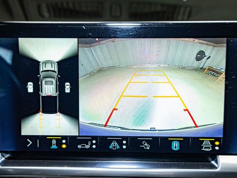 Used 2023 Chevrolet Silverado 1500 RST w/ Convenience Package II image 23