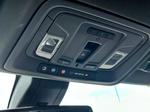 Used 2019 GMC Sierra 1500 SLT w/ SLT Premium Plus Package image 43