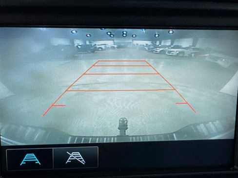 Used 2018 Chevrolet Silverado 1500 Custom w/ Custom Value Package RWD image 17