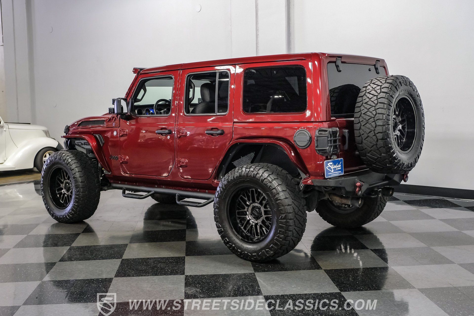 Used 2021 Jeep Wrangler Unlimited Sport AWD/4WD image 9