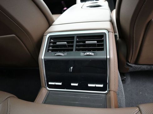 Used 2022 Porsche Panamera 4S image 29