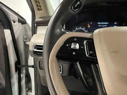 Used 2020 Lincoln Corsair Standard w/ Equipment Group 101A image 33