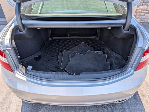 Used 2012 Hyundai Azera w/ Technology Pkg image 29
