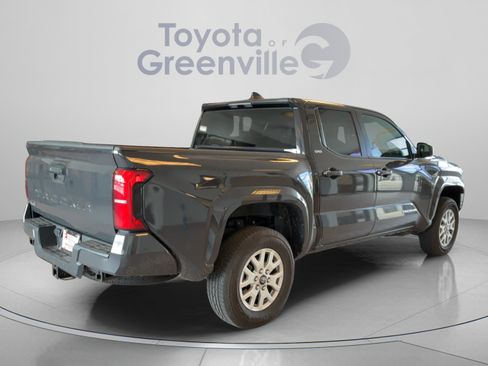 Certified 2025 Toyota Tacoma SR5 AWD/4WD image 6